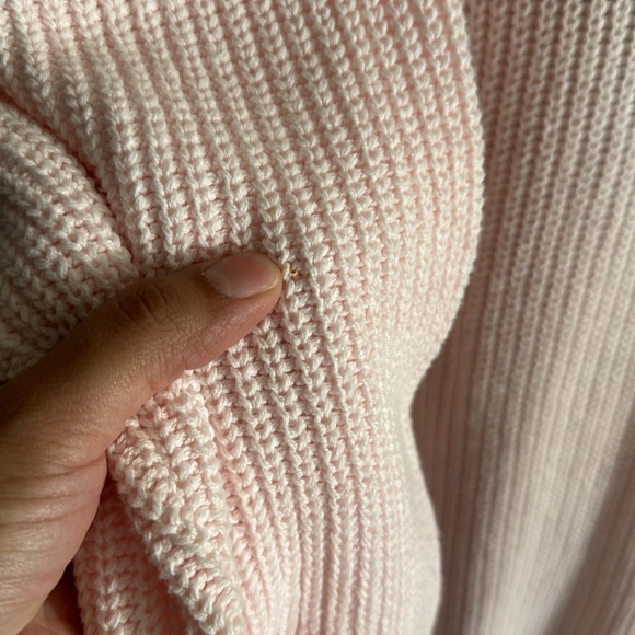 Pierre Cardin pink knit sweater size medium - Picture 7 of 13